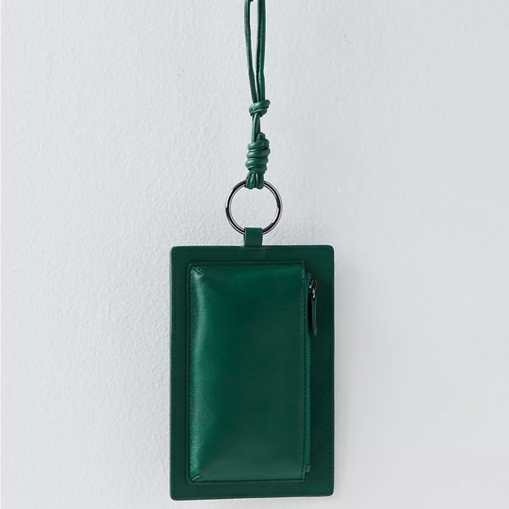 Free People Suns Out Crossbody Purse Pouch Leather Golf Green Concert NEW - Picture 2 of 13